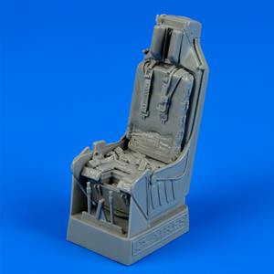 Quickboost: scala 1:32 ;  A-7D Corsair II ejection seat with safety belts