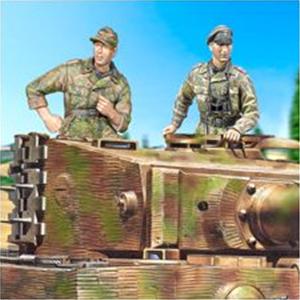 Alpine Miniatures: 1/35;  Waffen SS Panzer Crew Set