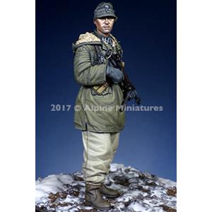 Alpine Miniatures: 1/35; WSS NCO at Kharkov 