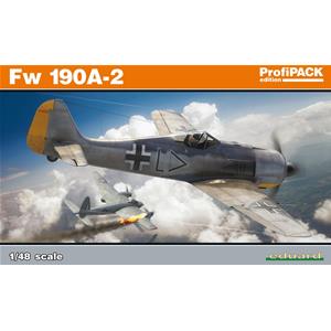 EDUARD: 1/48; German WWII fighter aircraft Fw 190A-2; ProfiPACK Edition