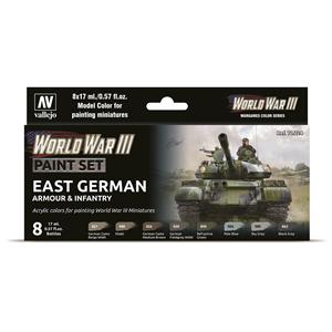 Vallejo MODEL Color: WWIII East German Armour & Infantry - 8 Acrylic colors 17 ml