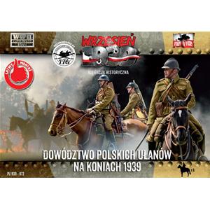 FIRST TO FIGHT: 1/72; Polish Uhlans command on horseback