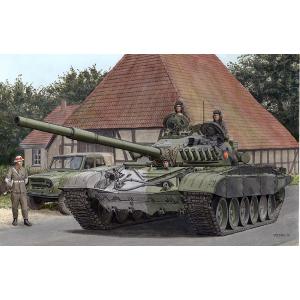 AMUSING HOBBY: 1/35; T-72M / M1