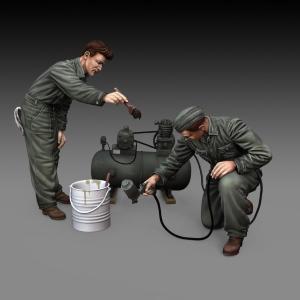 Royal Model: 1/35; Soldiers painting