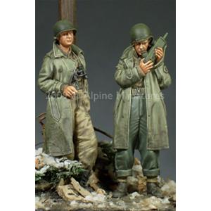Alpine Miniatures: 1/35; WW2 US Army Officer Set (2 Figures)