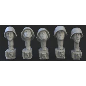 HORNET: 5 heads, Ger. WW2 covered helmets
