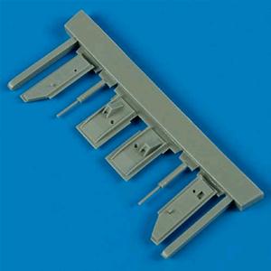 QuickB: F9F-2 Panther undercarriage covers - HOBBY BOSS