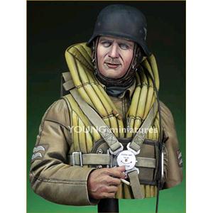 Young: Luftwaffe Bomber Crewman, 1940 (busto 1/10)